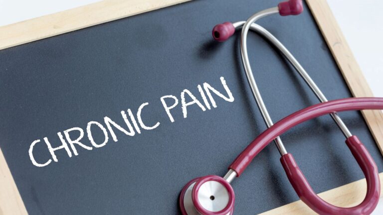 Pain Management vs. Pain Recovery: Understanding the Key Differences