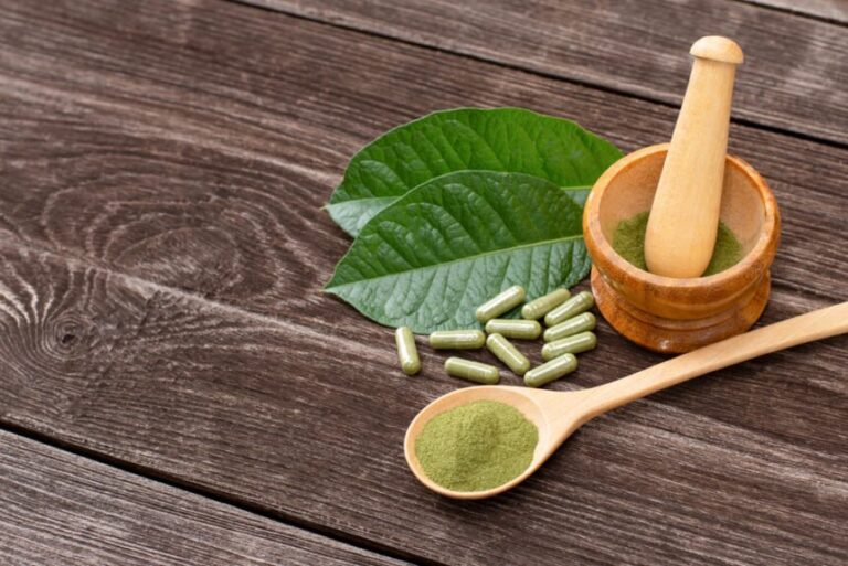 How does Kratom Capsules Revolutionize Your Herbal Supplement Routine?